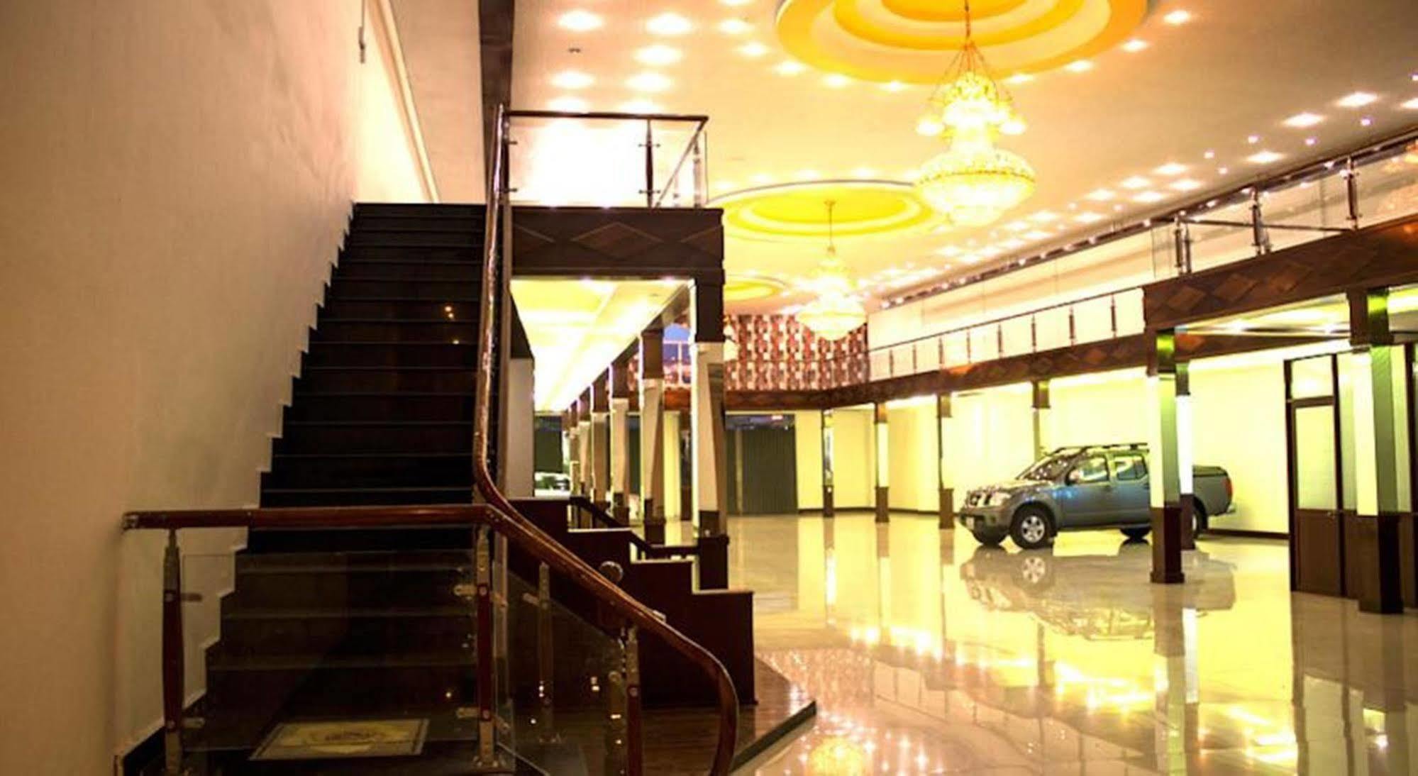 Sen Vang Hotel ダラット エクステリア 写真